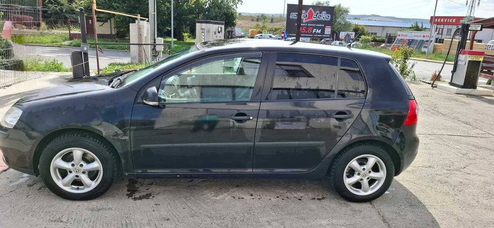 VOLKSWAGEN GOLF V 1K1(hatchback) 2006 Motor 1.9TDI 105CP cod BLS