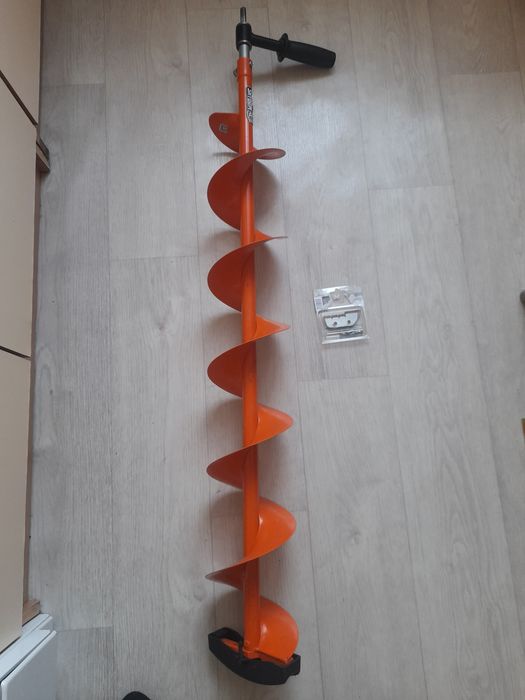 Рыболовный ледобур