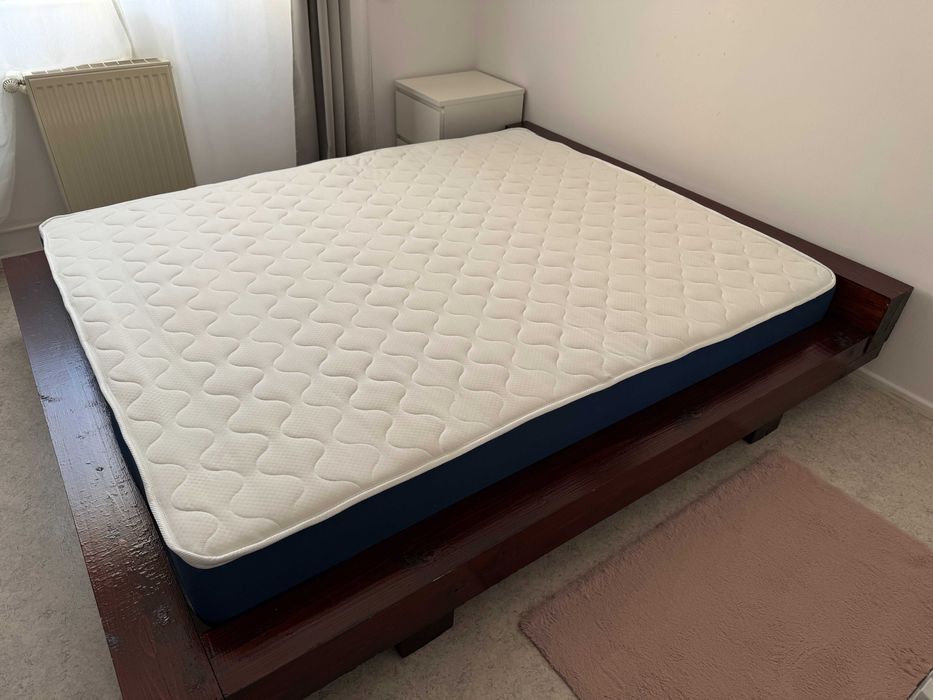 Pat matrimonial din lemn masiv 160x200 + saltea