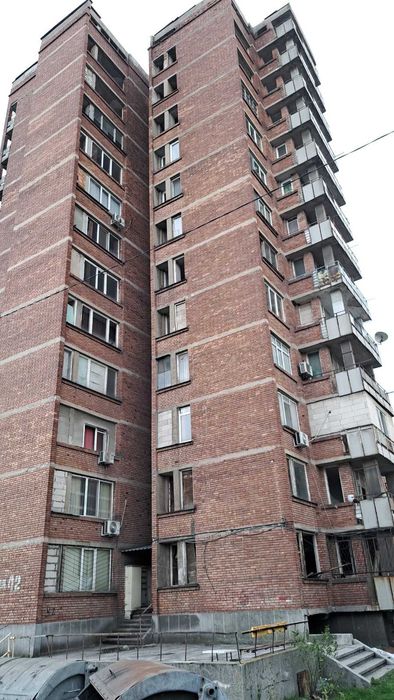 Апартамент за продажба