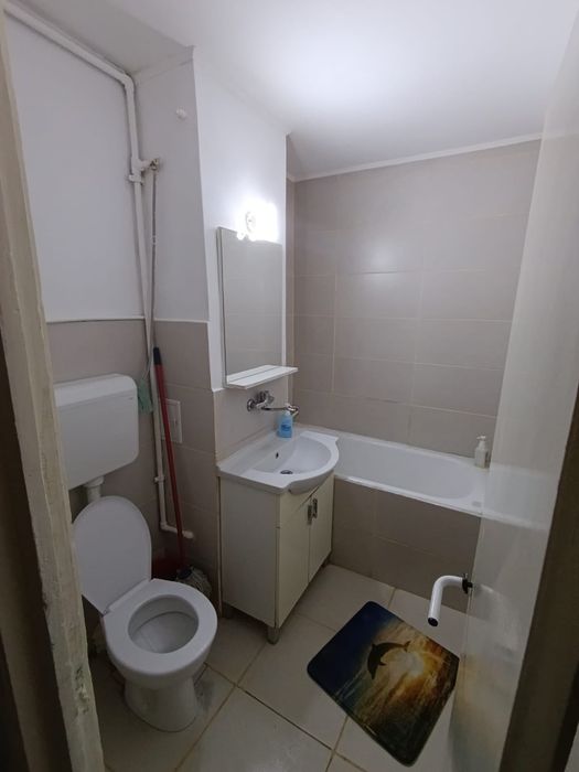 Garsonieră de închiriat – zona Cloșca, G-uri, parter.