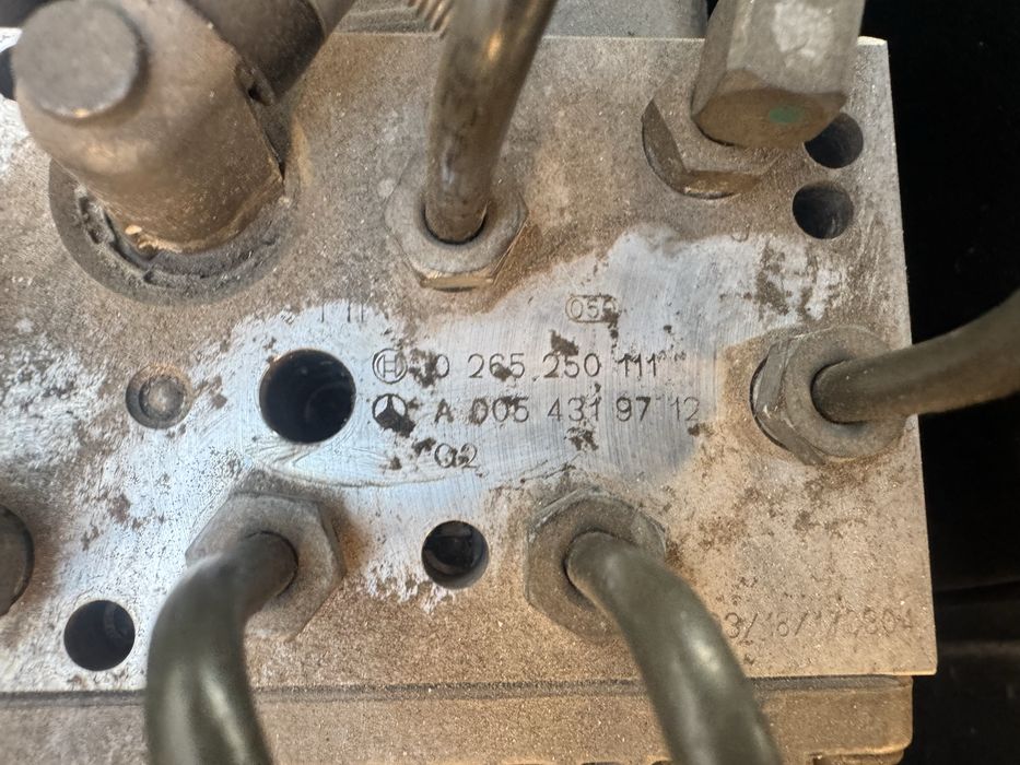 Mercedes E220 cdi W211 На части