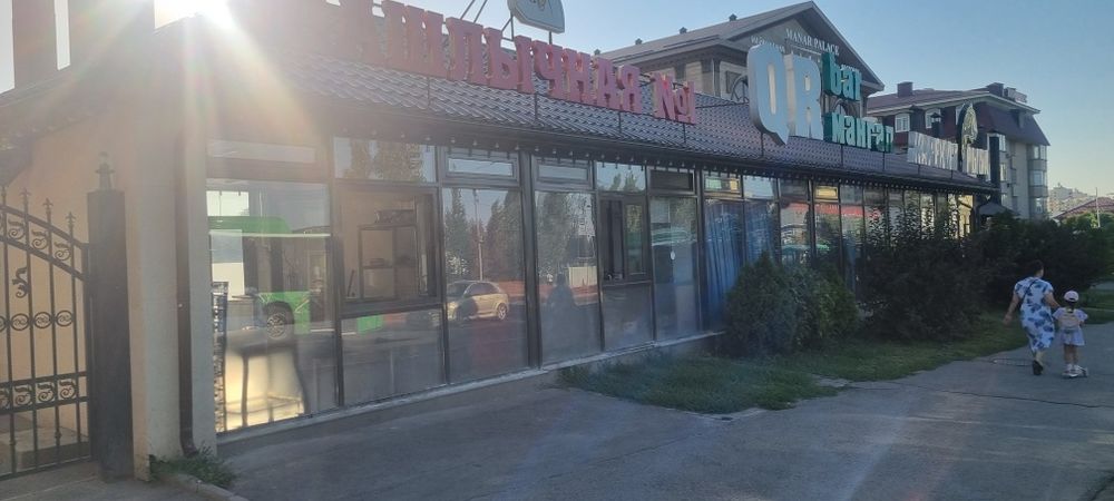 Сдам под цветочные магазины