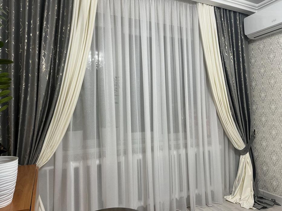 Продам шторы б/у в отличном состоянии