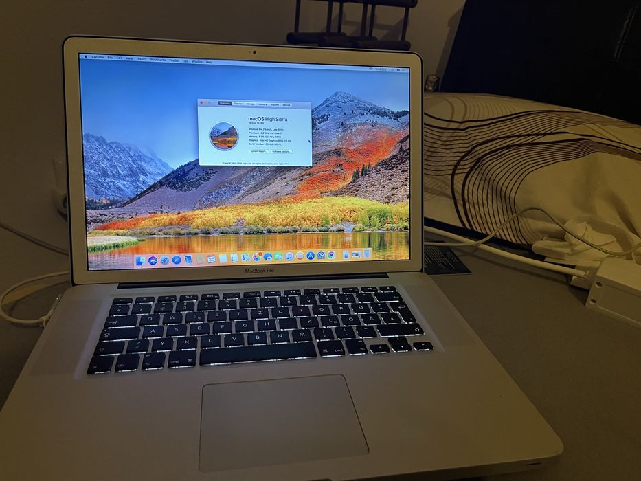 Macbook pro 15 2011 i7 500 gb