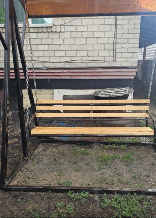 Продаю качественные красивые качели, будут изюменкой любого участка