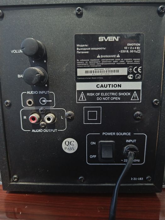 Продается усилитель фирмы "Sven"