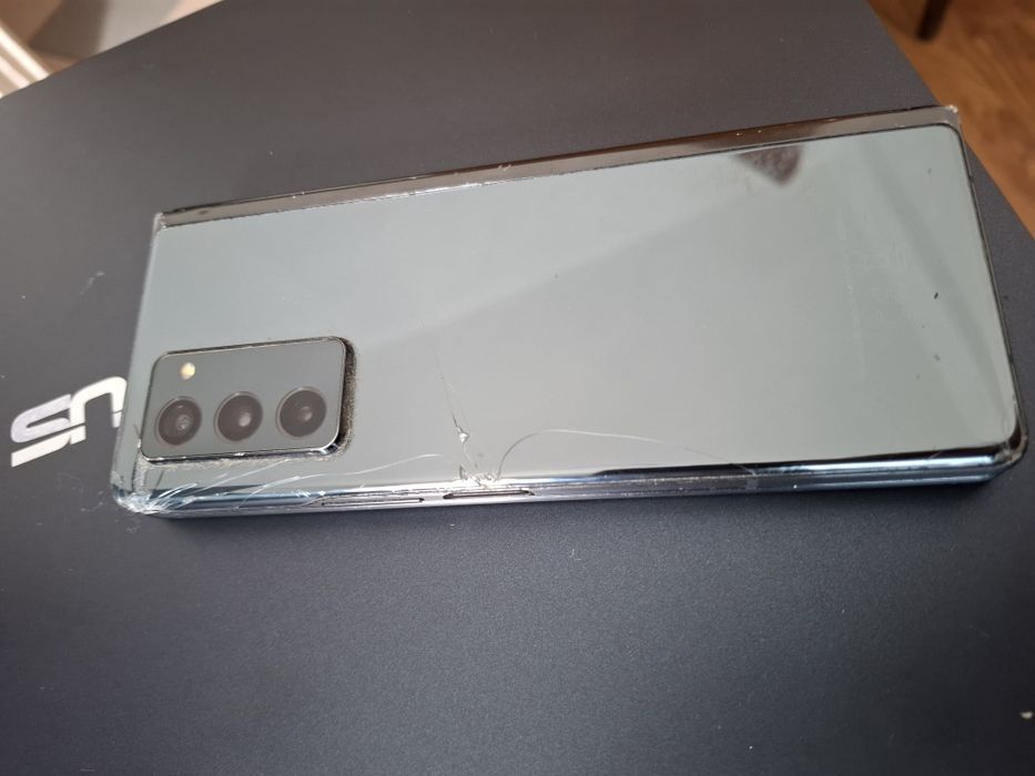 Samsung z fold 2 perfect functional