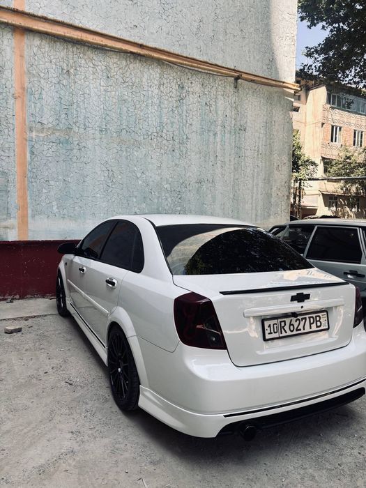 Продаётся LASETTI 1.8