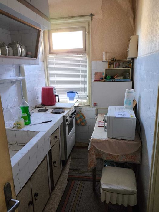 Продава се Четиристаен апартамент в Стара Загора, Център - 92 кв.м за 1131 €/кв.м - Снимка #2