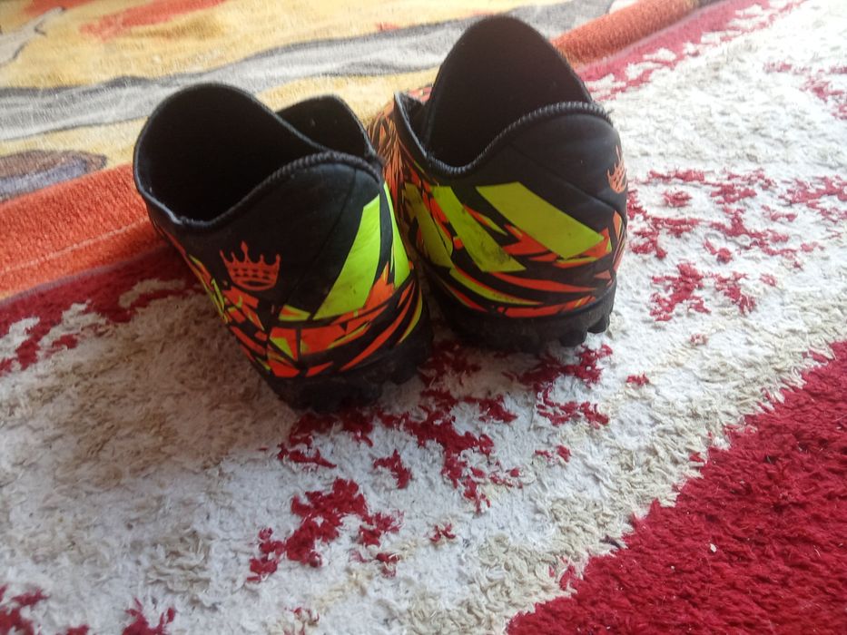 Ghete adidas nemeziz Messi mărime 37