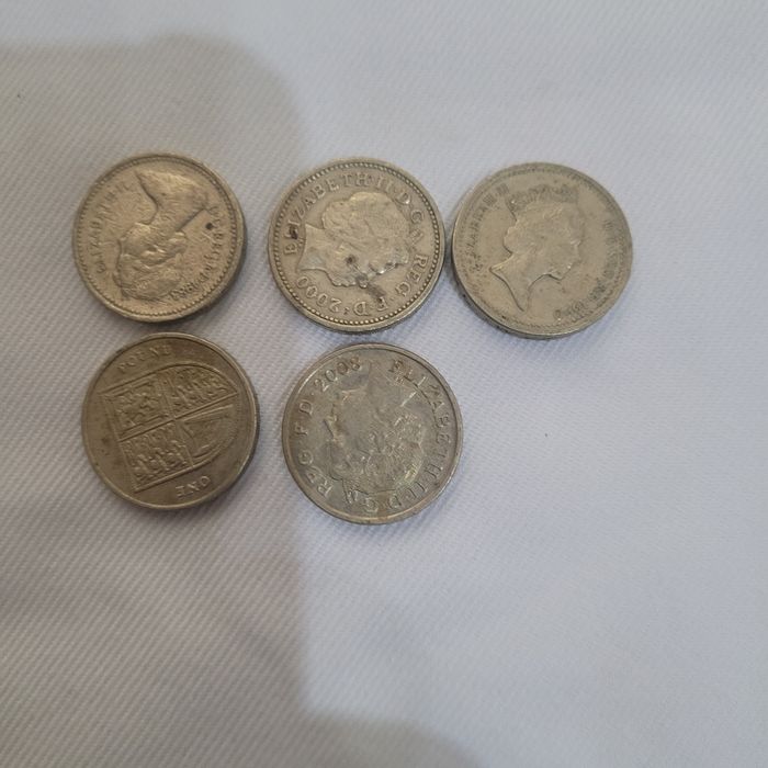 Монети Английски паунди