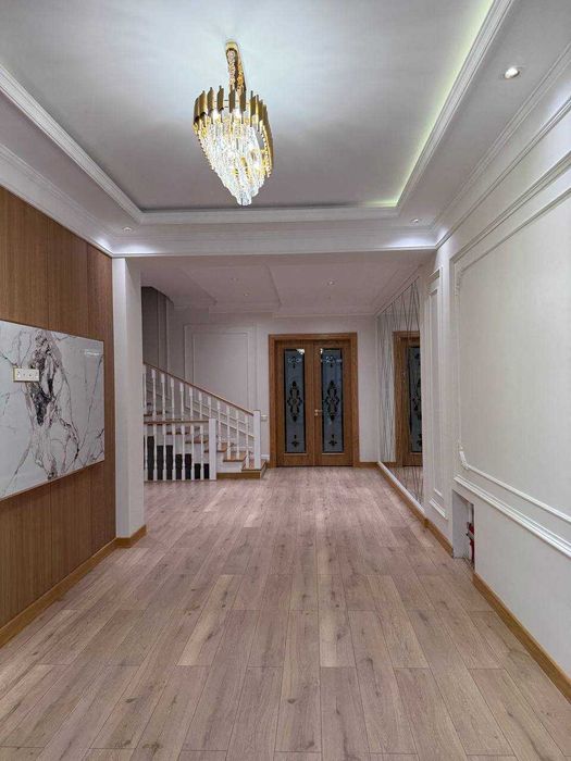 Учтепа тумани Катта Кани мавзесида ховли сотилади. NR494/140