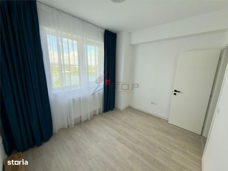 Apartament 3 camere+ loc de parcare- CUG, Visoianu