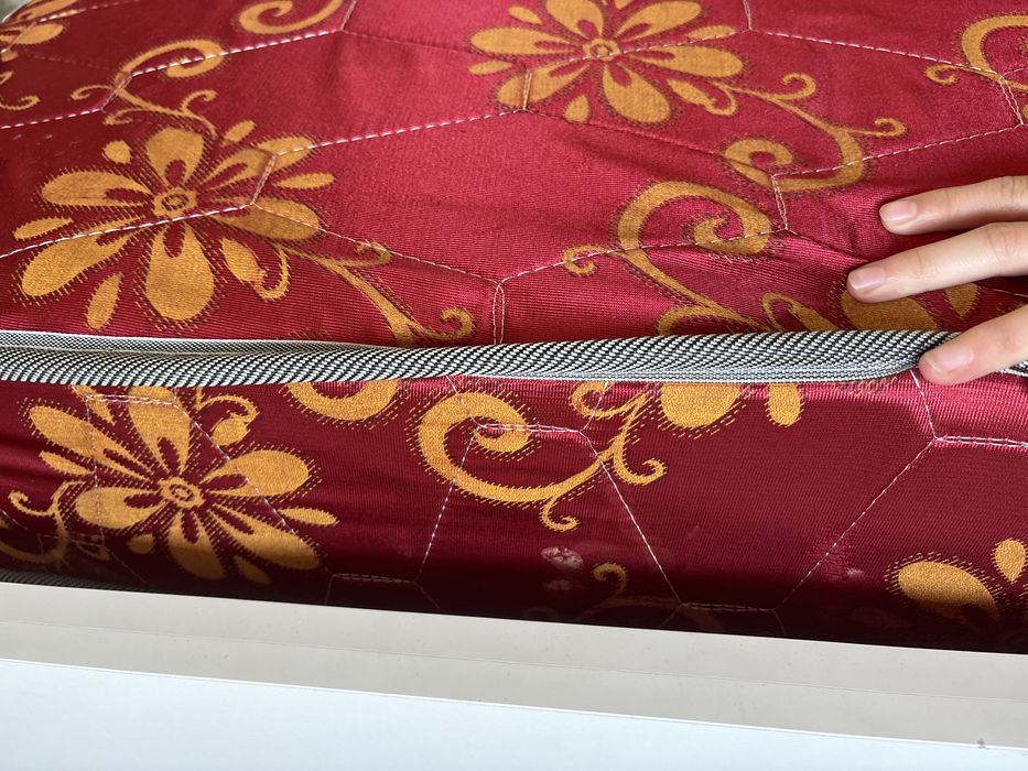 Односпалка кровать с матрасом