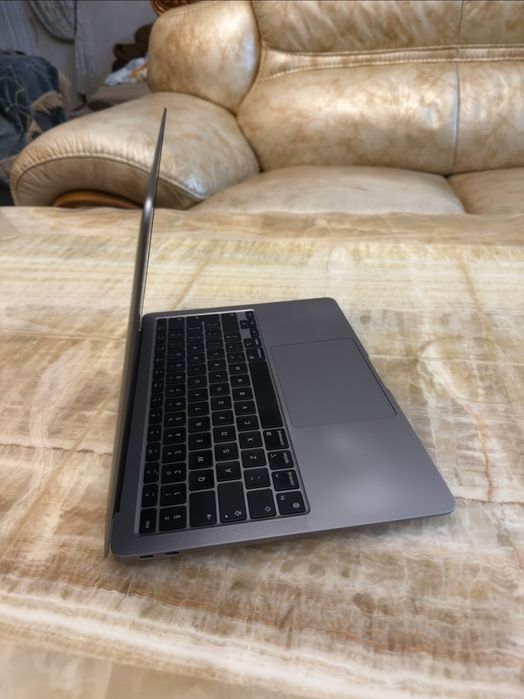 Macbook Air M1 16GB ОЗУ
