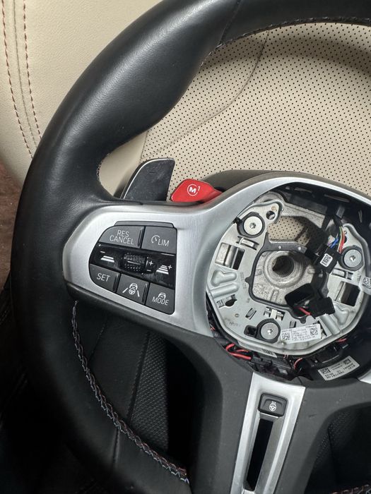 Bmw M волан за г20 г21 г22 става за доста модели