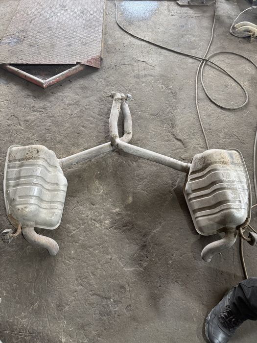 Глушитель мерседес 211