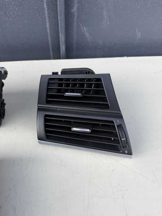 BMW x5 x6 e70 e71 Grila bord centrala / stanga dreapta buzunar suport pahare