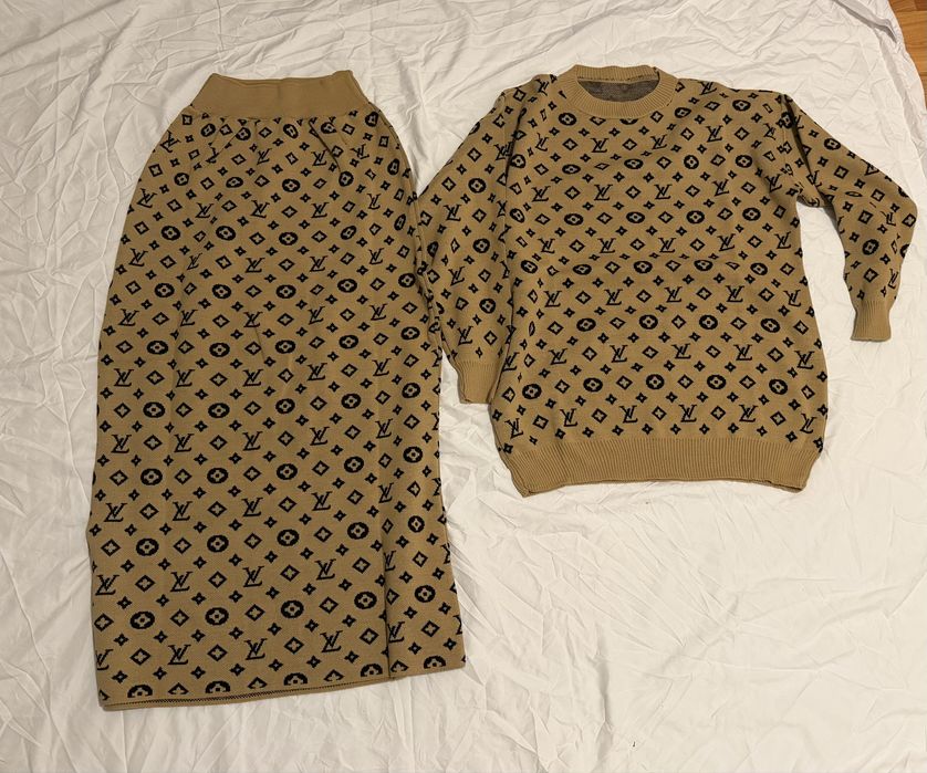 Compleu de dama LV cu fusta