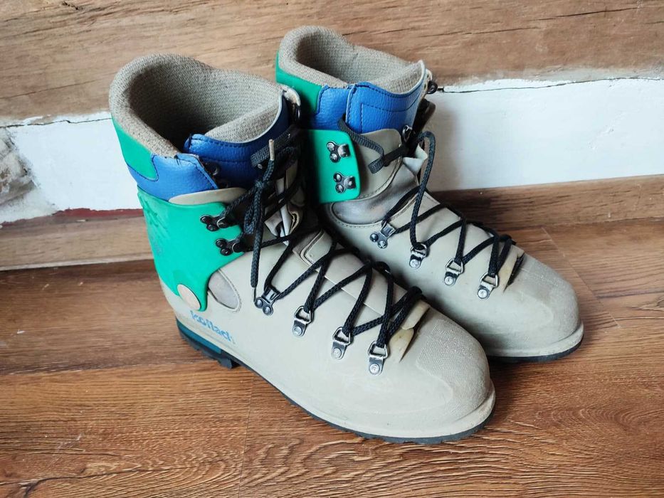 Bocanci Plastici/Bocanci dubli