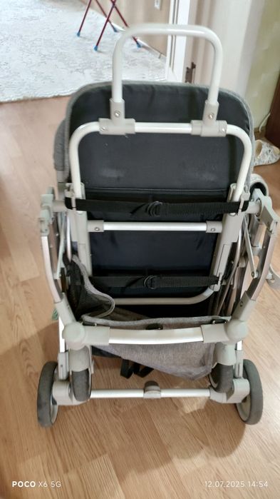 Продаю Детскую Коляску