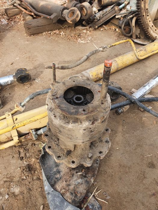 Поворот редуктор платформа экскаватор