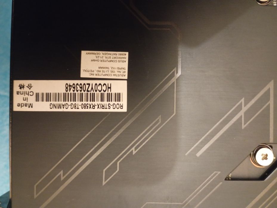 Vând placa video ASUS ROG STRIX  RX 580 de 8 gb preț 650 lei