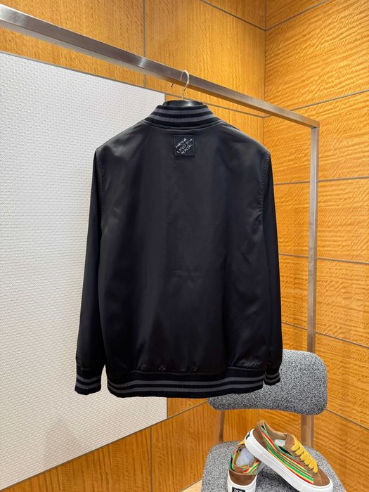 Geaca Louis Vuitton Calitate Premium