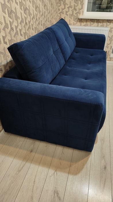 Отдам даром диван