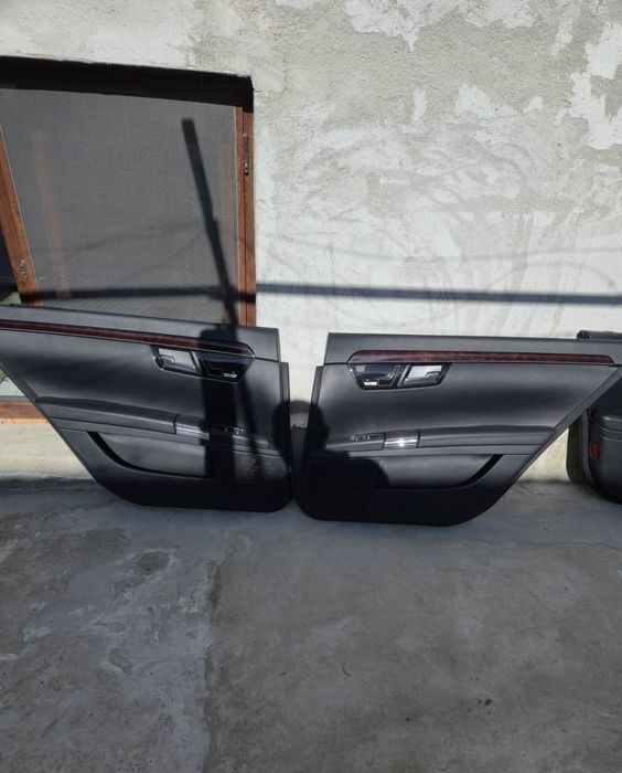 Предни Задни оборудвани кори Mercedes S Class W221 дълга база