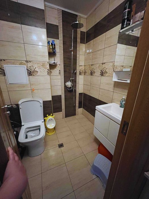 Дава се под наем Двустаен апартамент в София, Дружба 2 - 68 кв.м за 433.5 € - Снимка #1