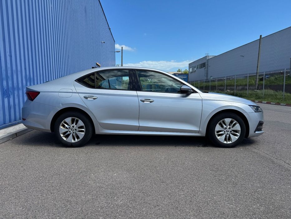 Skoda Octavia Primul proprietar, istoric complet, faruri LED, DSG7, TVA deductibil
