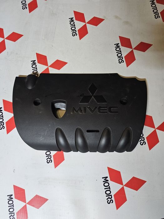 Крышки на двигатель пластиковые