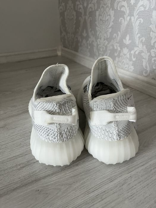 Yeezy 350 static reflective