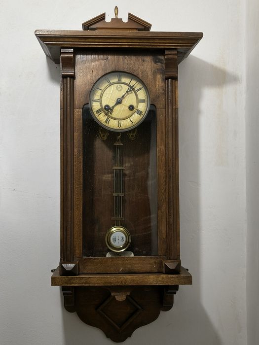 Ceas de perete vechi