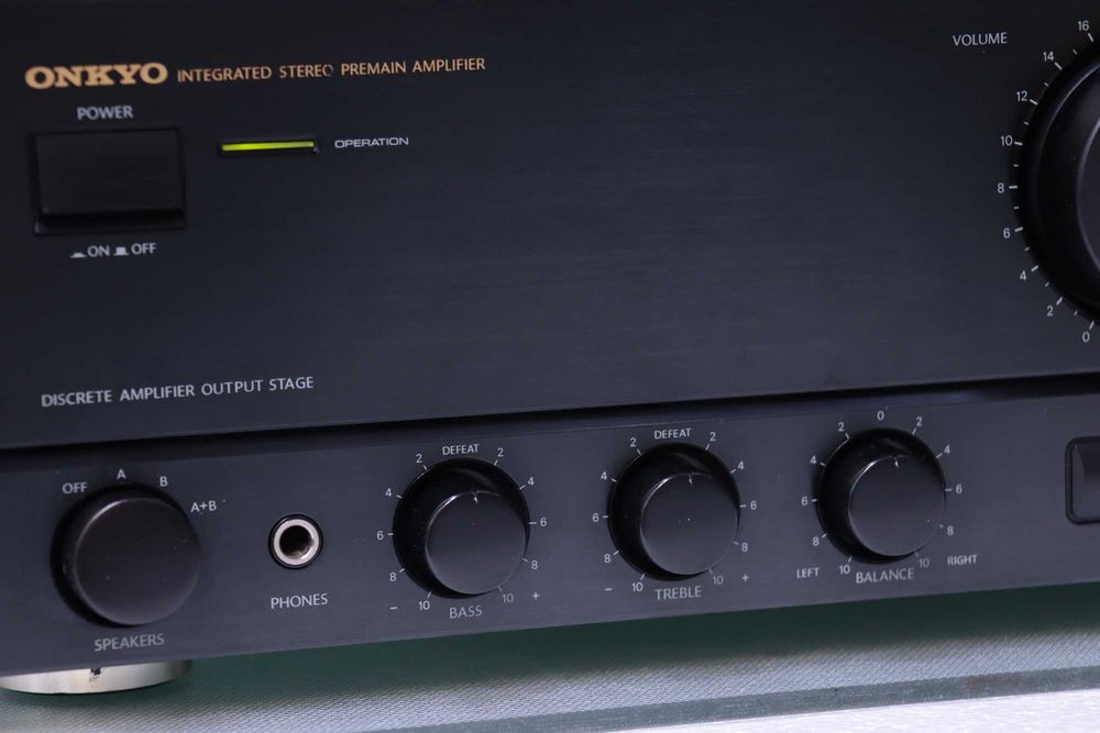 Statie Onkyo,2x65W,Japonia,(A-8620).