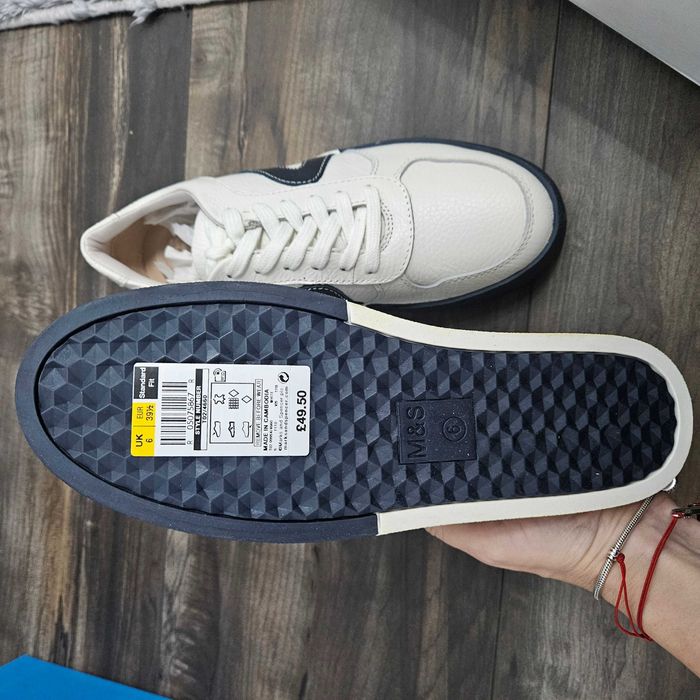 Обувки 39 номер нови