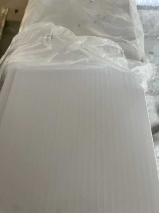 Сайдинг  цвет : « Белый лак »