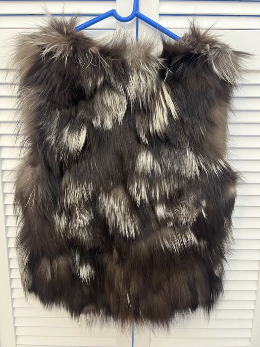 vesta de blana naturala