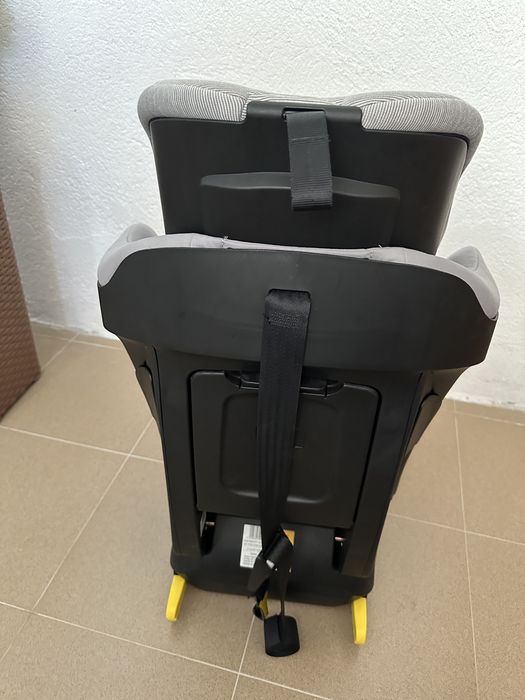 детско столче за кола Maxi Cosi Titan Nomad Grey 9-36кг