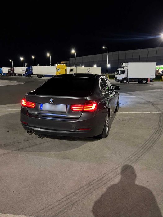 Proprietar vând bmw f 30