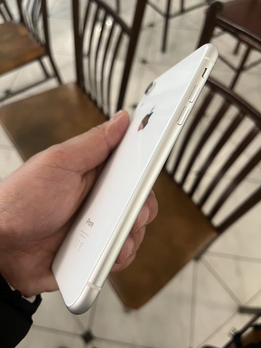 Iphone xr 64 GB белый