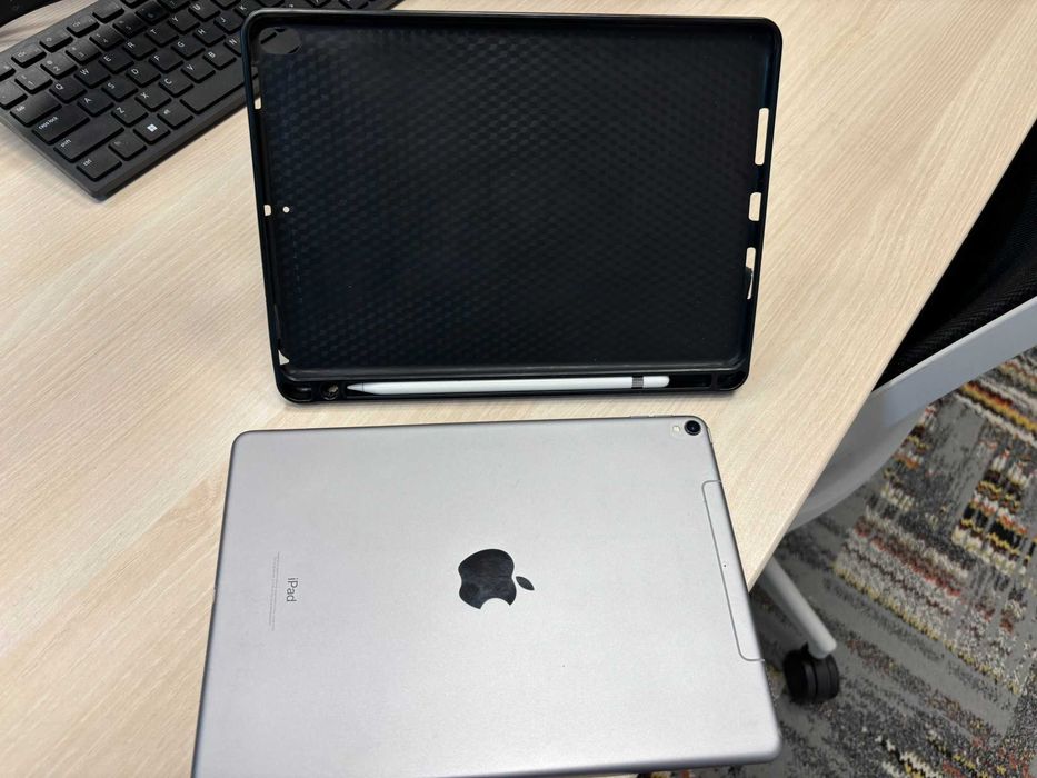 iPad Pro 10.5-inch WIFI + Cellular