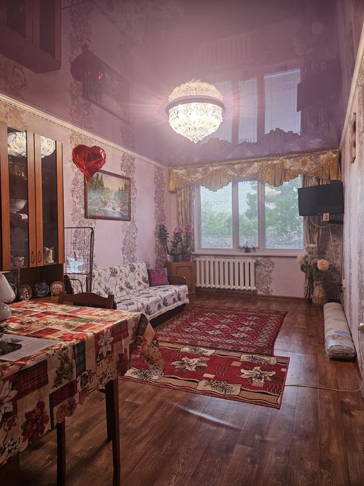 2х ком квартира на 2 этаже из 5 с раздельными комнатами