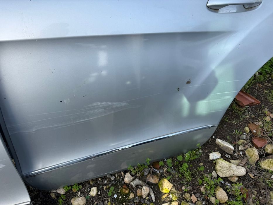 Предна и задна леви врати за Mercedes CLS W218 голи ном 250
