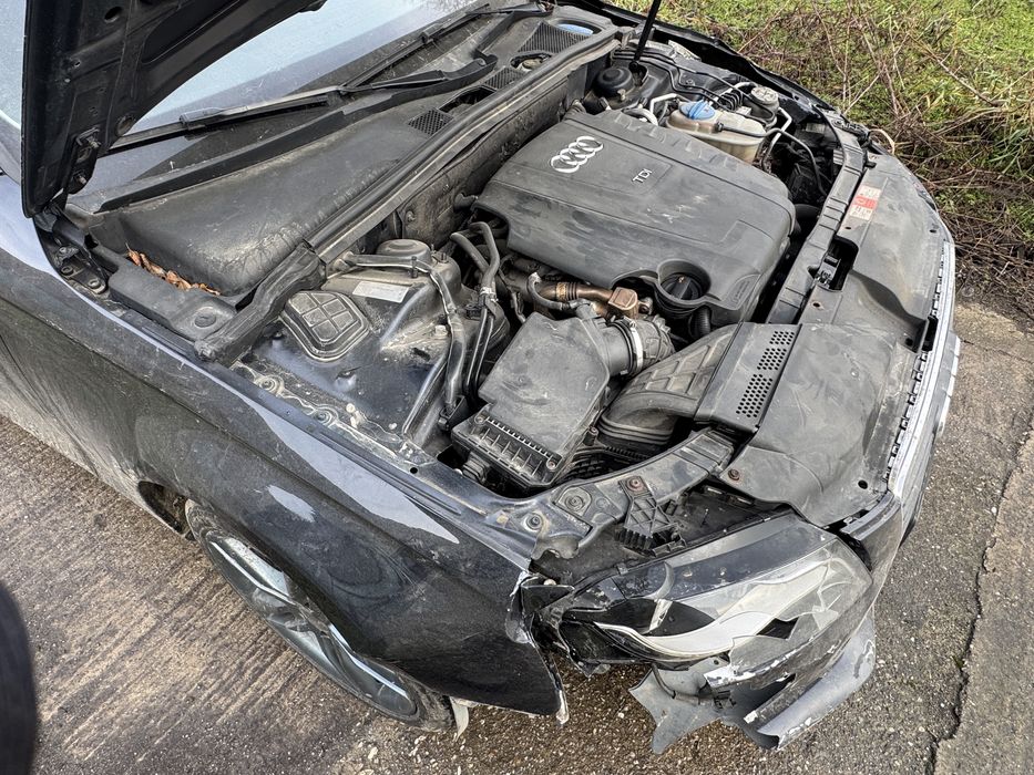 Audi A4 B8 2011 avariat