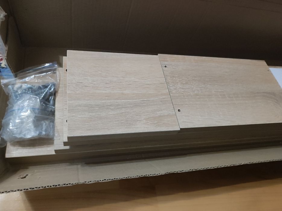 Вешалка настенная