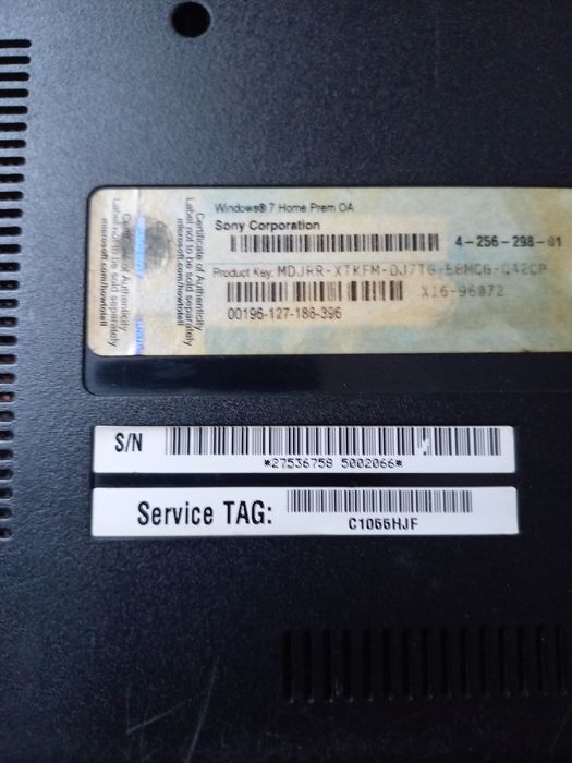 Таблет vaio,за части или който желае да го ремонтира