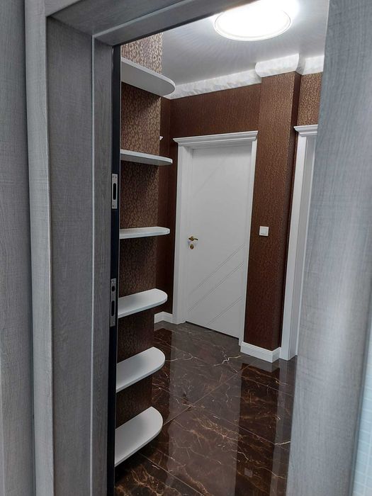 Продава се Двустаен апартамент в Варна, Виница - 65 кв.м за 2616 €/кв.м - Снимка #8